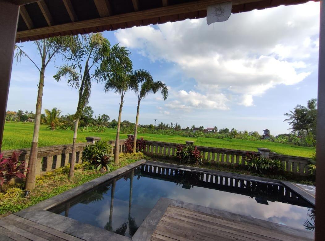 Anggarakasih Ubud Villa ภายนอก รูปภาพ